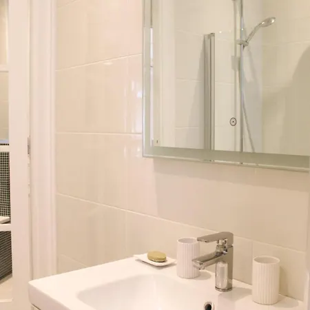 Appartamento Spacious Haussmannian In 17th *