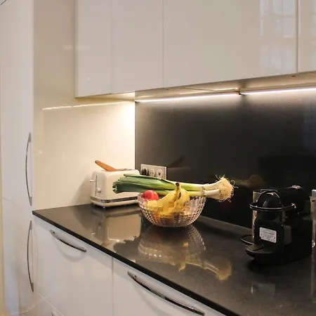 Appartamento Spacious Haussmannian In 17th