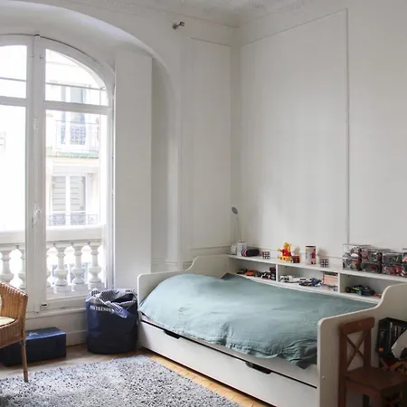 Appartamento Spacious Haussmannian In 17th *